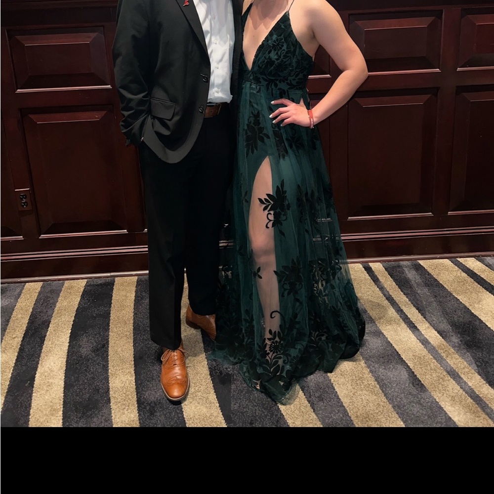 Long Dress - Picture 2 of 4